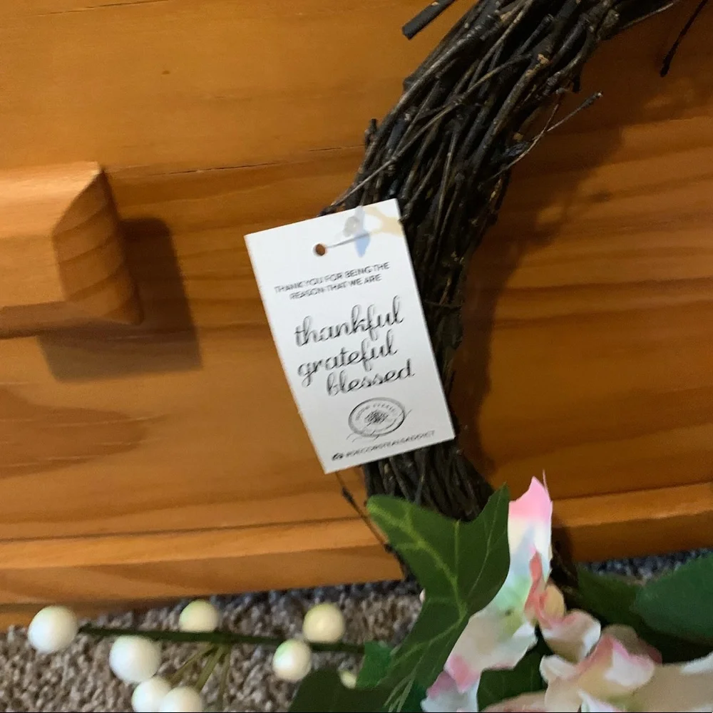 NWT Door Wreath Floral